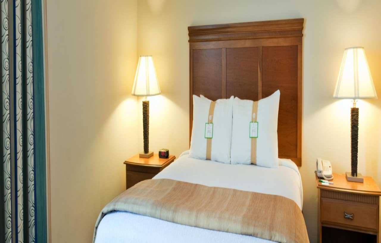 Hotel Conference Center, An Ihg 3*